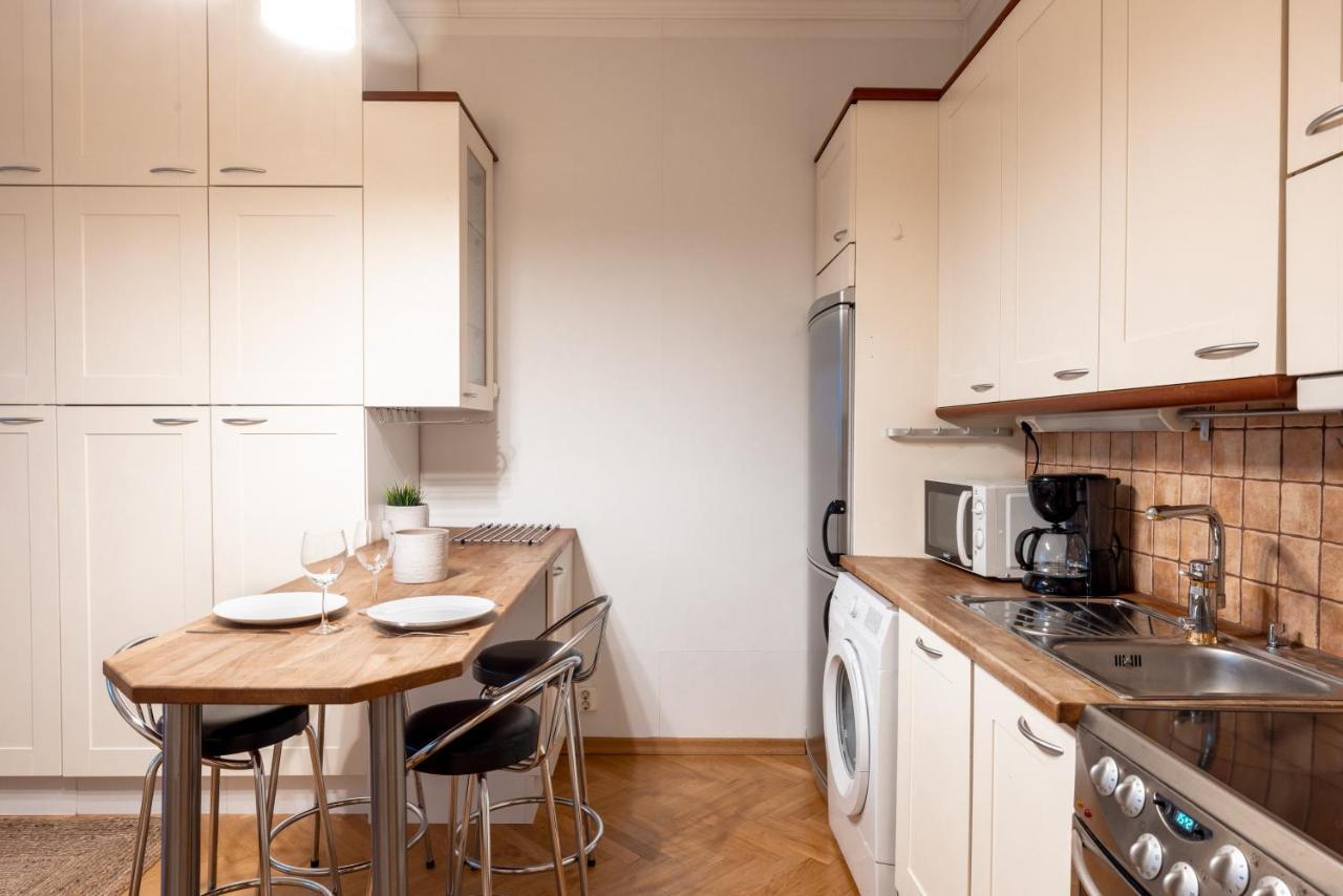 2Ndhomes Cozy & Compact Top Floor Studio In Erottaja Helsinki Exterior foto